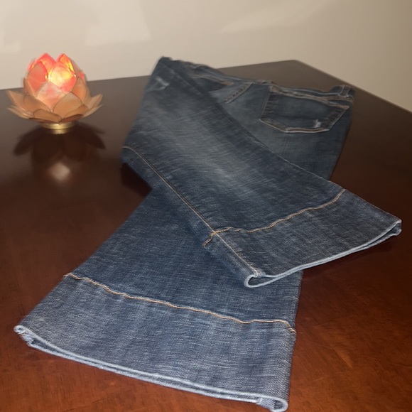 High Quality Jeans - Picture 9 of 12